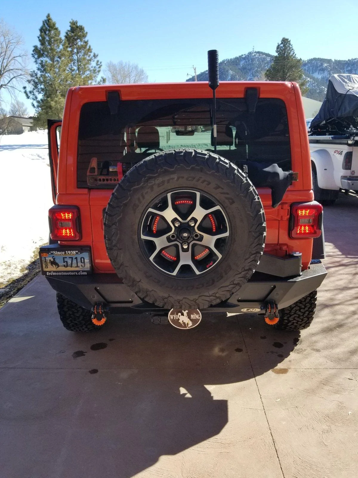 Jeep Wrangler JL LOD Destroyer rear bumper / tire carrier 20190319_151909