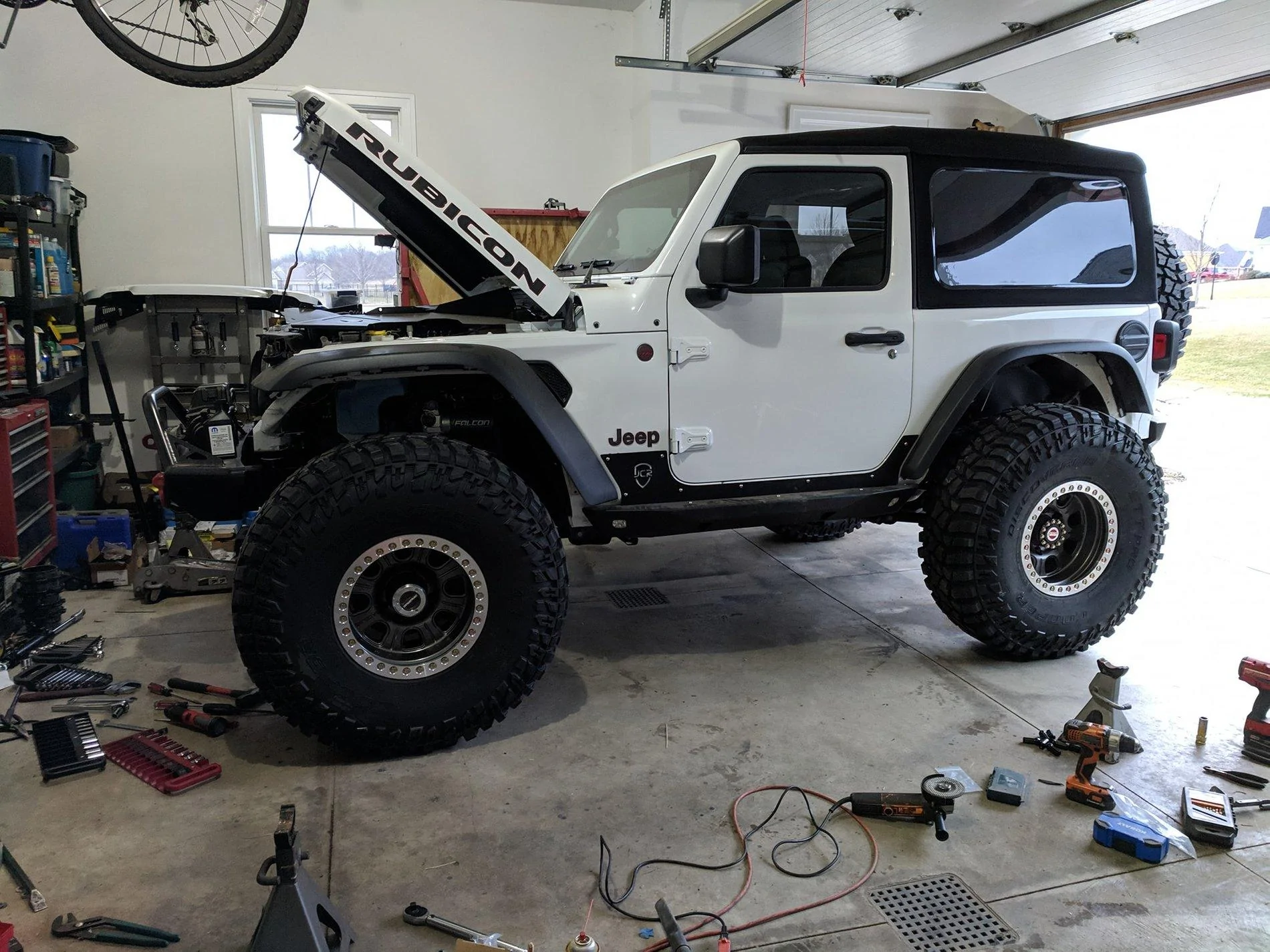 Jeep Wrangler JL Finally got the new axles R4