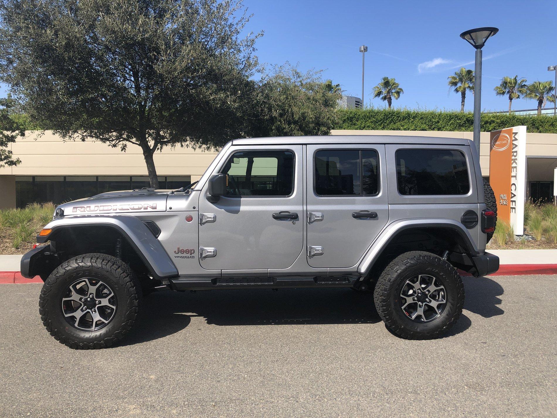 Jeep Wrangler JL LOD destroyer sliders IMG_6337.JPG