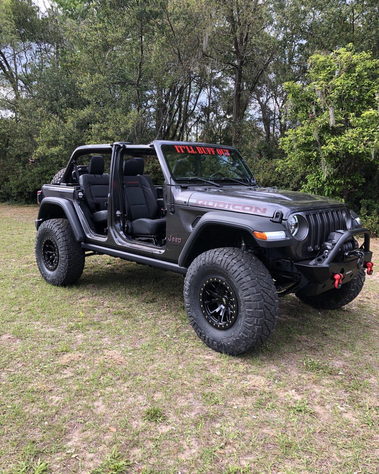 Jeep Wrangler JL Do you take the doors off? 74ED30BF-7F44-4FEB-A86C-8A0BA3E959A2