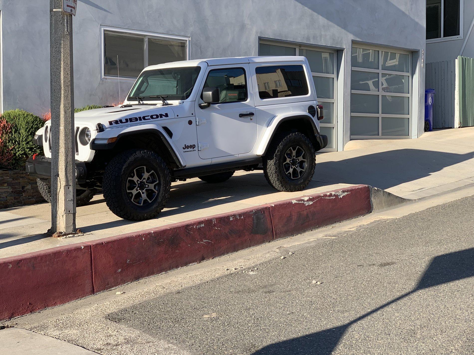 Jeep Wrangler JL BEFORE AND AFTER MODS PICS 638F91D9-414F-4F48-B4BE-222B3E6749F8