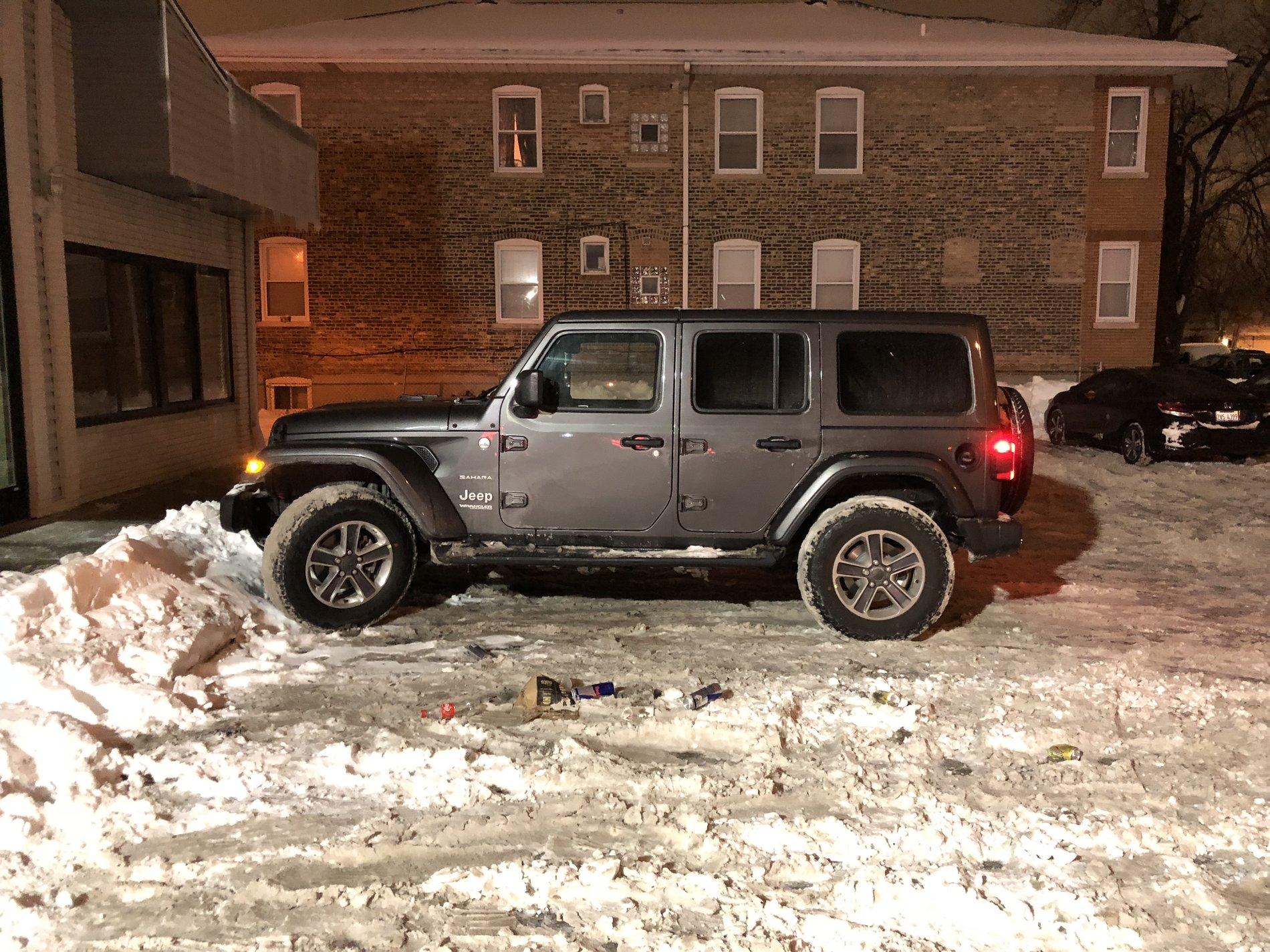Jeep Wrangler JL GRANITE CRYSTAL METALLIC Wrangler JL Club 201D8259-32EE-45C0-AC9B-0D79CC31591B
