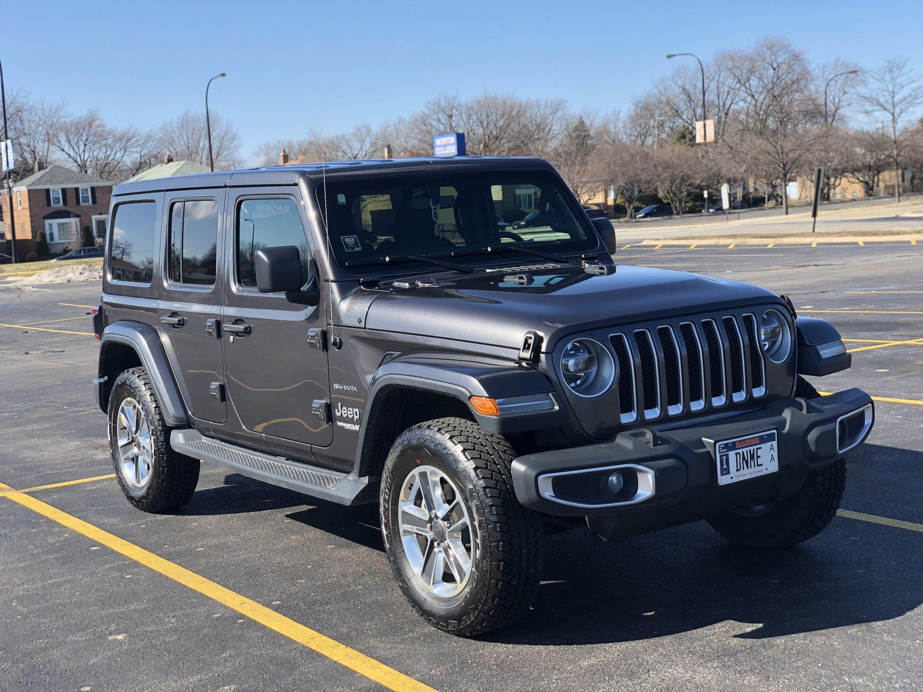 Jeep Wrangler JL GRANITE CRYSTAL METALLIC Wrangler JL Club 2FC20D46-DE0F-40E2-AE8F-633DC11CC524