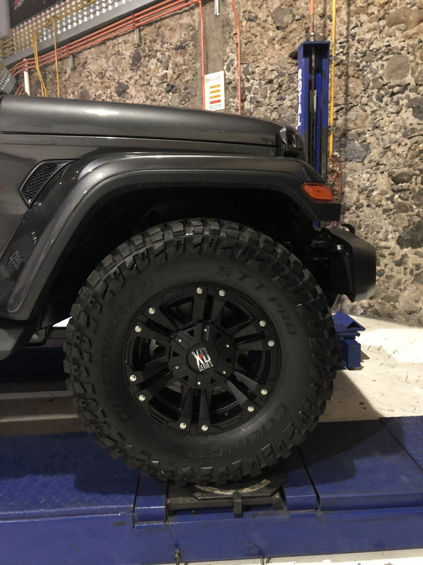 Jeep Wrangler JL New Wheels and 35 inch Tires on my JLU Sport 05C9C9E4-7C12-4E9D-AC59-36B62E665858