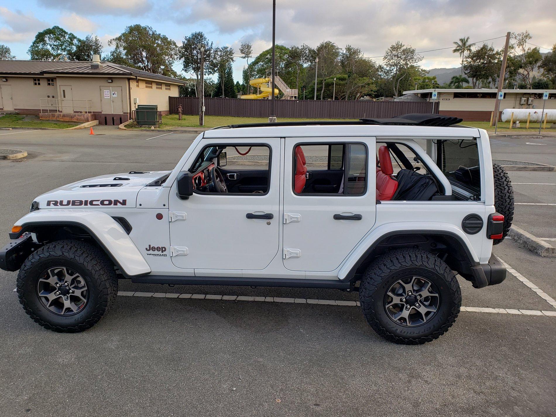 Jeep Wrangler JL One touch sky top. 2018 jlu Rubicon 20190318_175715