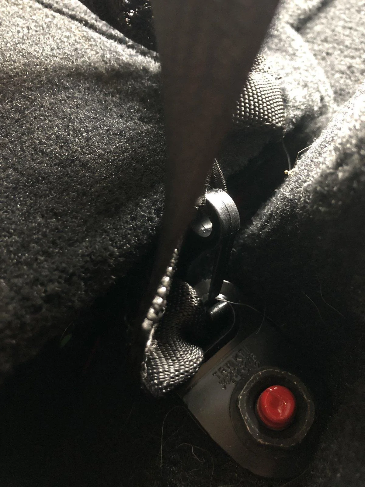 Jeep Wrangler JL Rear seat storage containment f+x6xHF%SJCKoQbFySDGIA