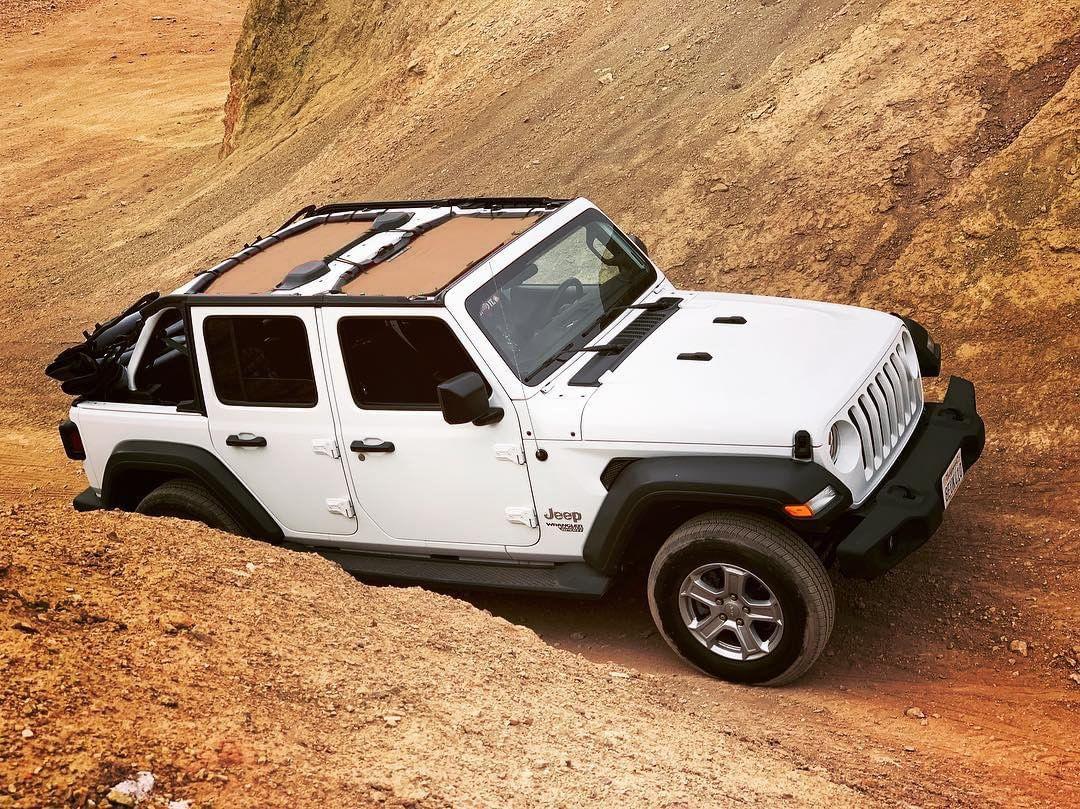 Jeep Wrangler JL Alien Sunshade Customer Showcase and Gallery Tan on White Photosho