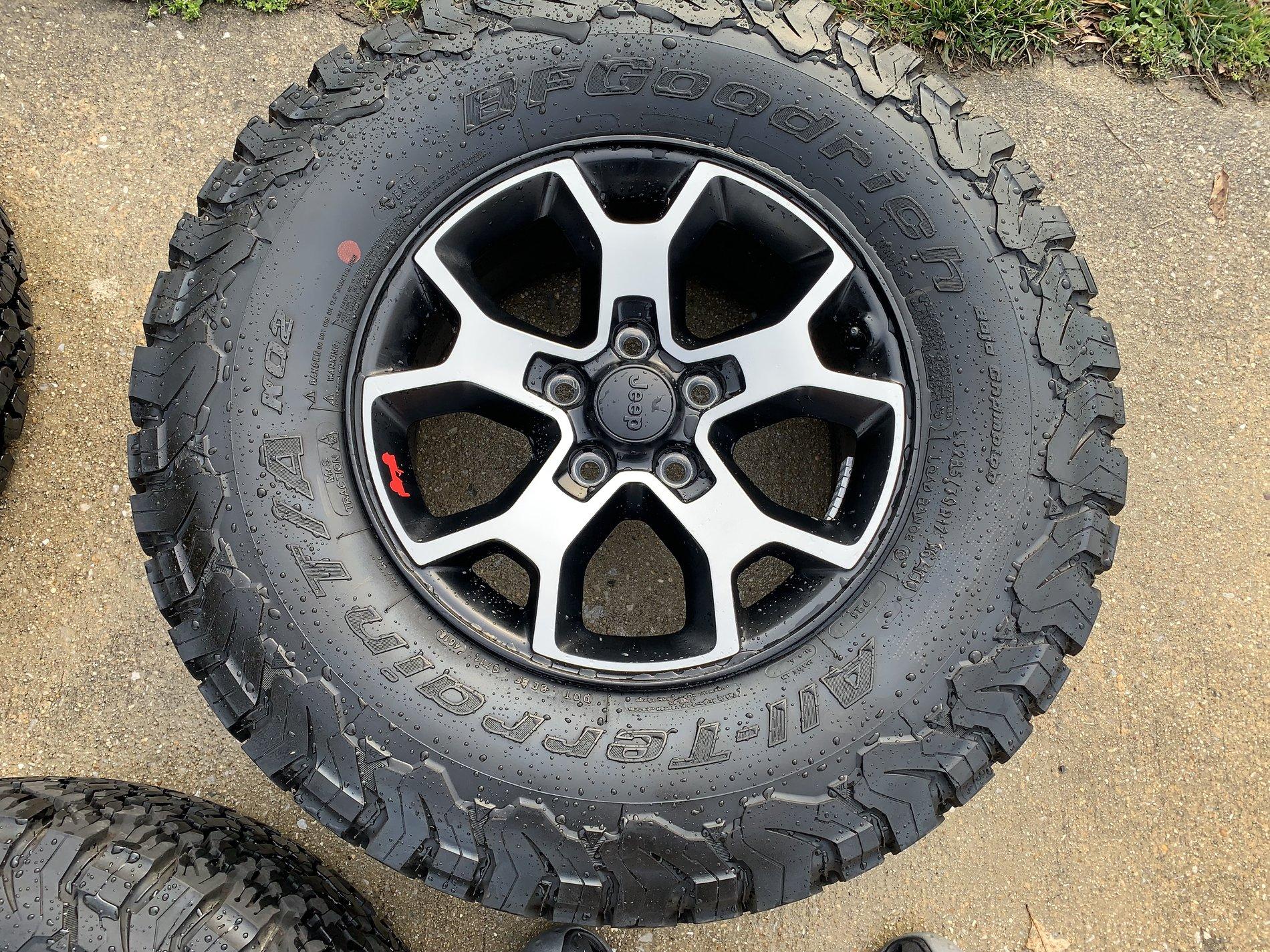 Jeep Wrangler JL 2019 JLUR Wheels E9281DC9-9882-4C36-98A1-74E2CEC1B229