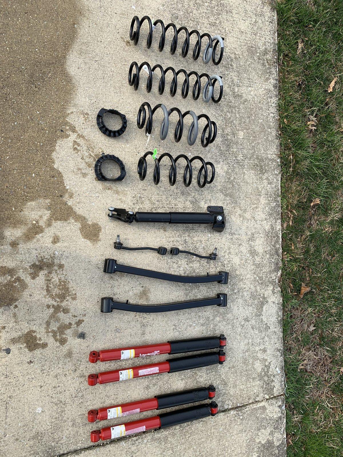Jeep Wrangler JL 2019 JLUR Suspensions Takeoff 0FC71299-D957-4C32-93D3-198F733E150F