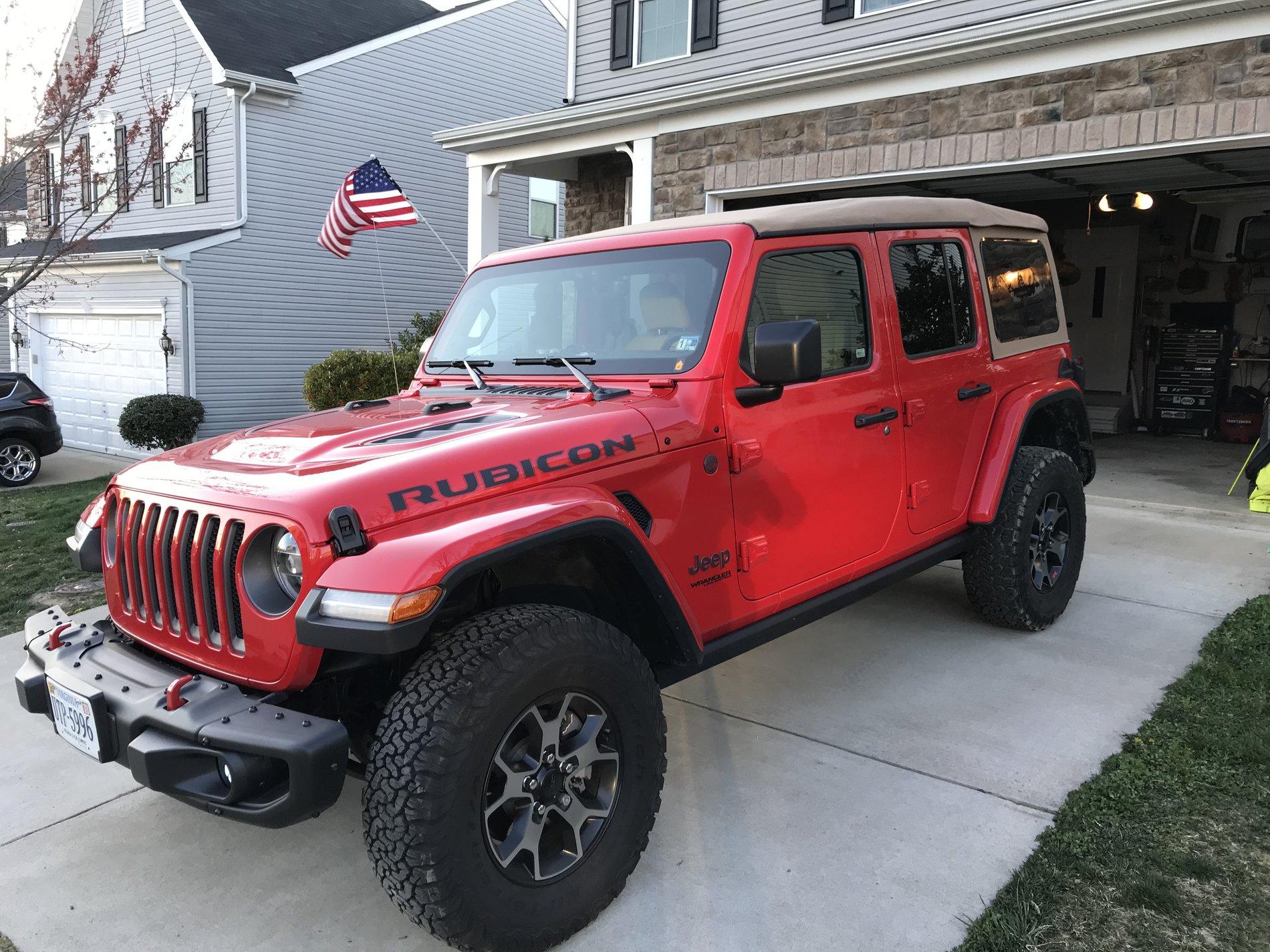 Jeep Wrangler JL Tan Soft Tops 6A392DE6-C698-4907-9783-C0AA6A292EB8