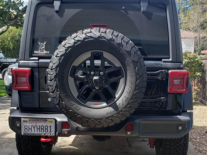 Jeep Wrangler JL Rigid Flush Mount Ignite Lights in rear bumper 20190331_133208