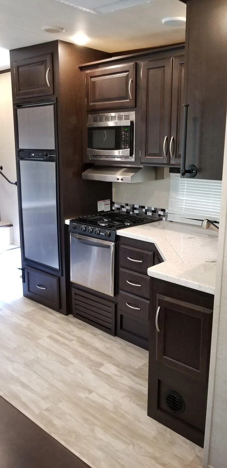 Jeep Wrangler JL 5th Wheel RV 20190128_133514