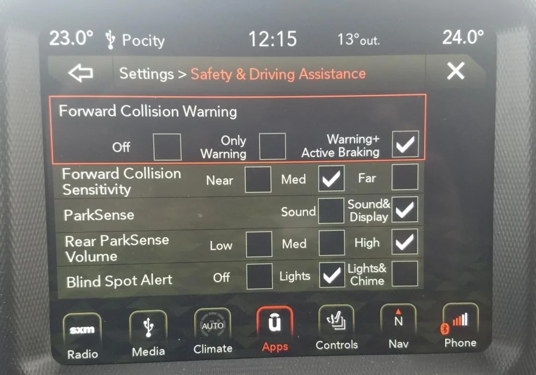 Jeep Wrangler JL Missing Hill Start Assist settings _JLUR_Safety&DrivingAssistance_screen