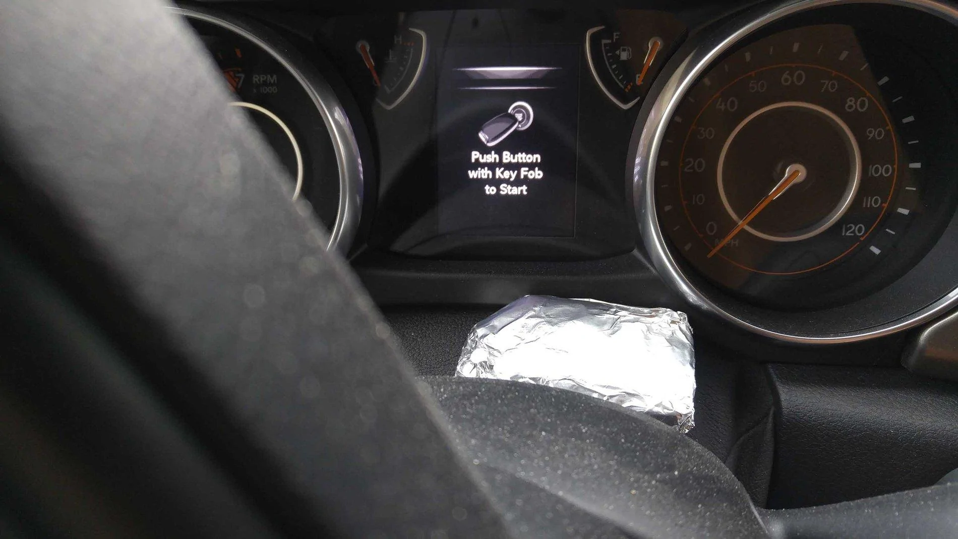 Jeep Wrangler JL Fobless key fob wrap test