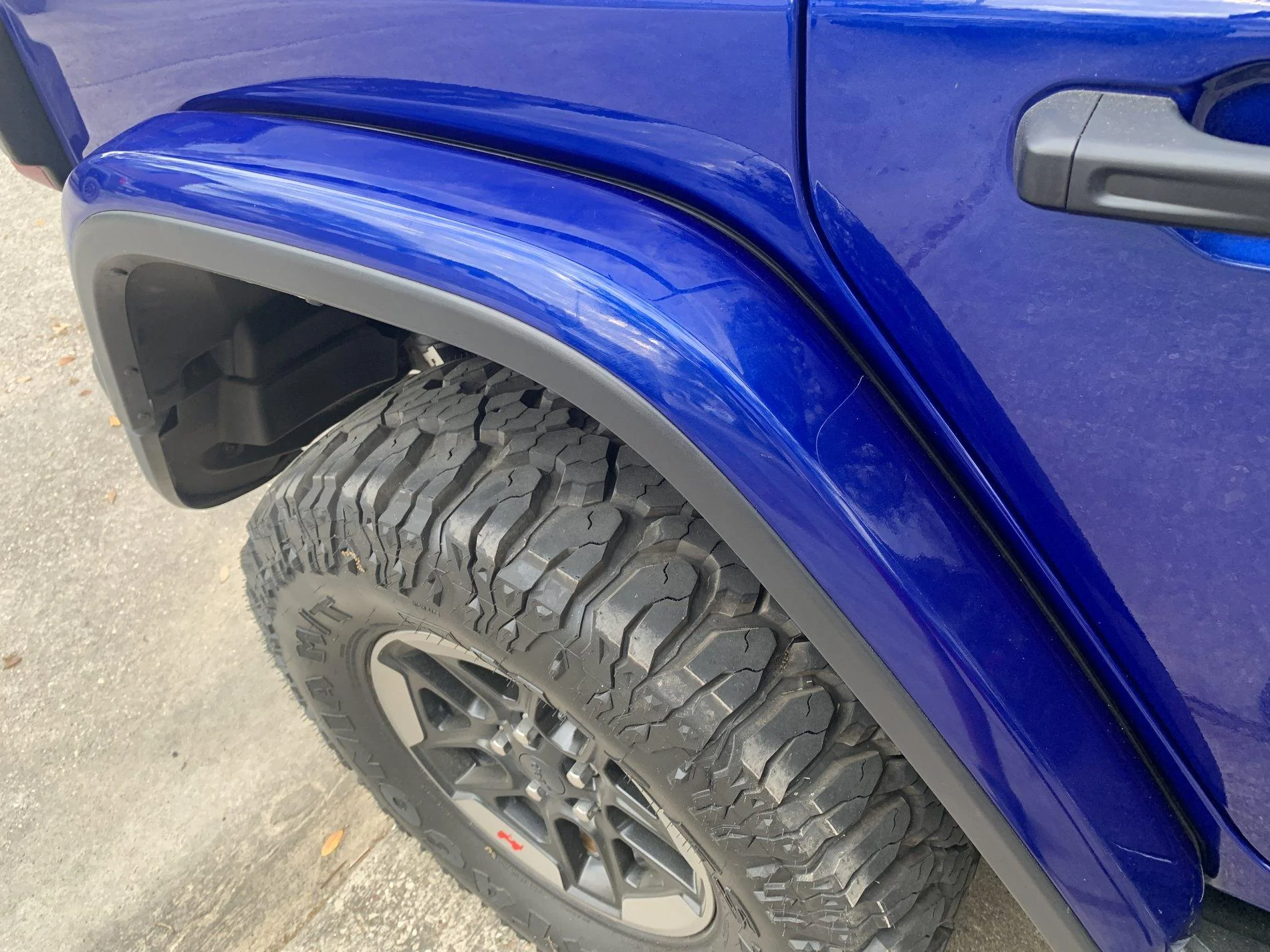 Jeep Wrangler JL Noob question - same wheels different tire size? DF346A10-7C33-4BD6-8848-76630EBC3A10