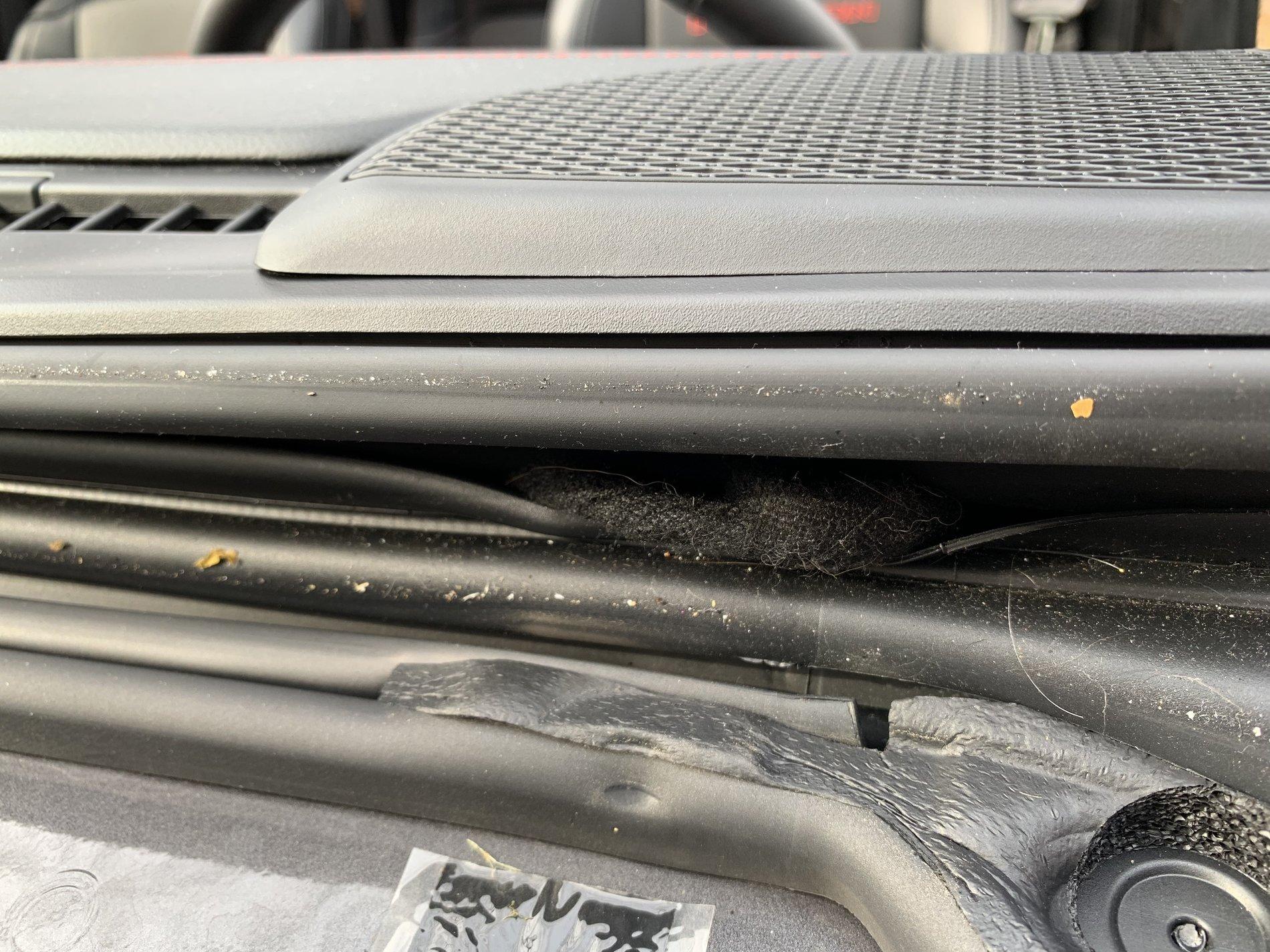 Jeep Wrangler JL Trick to getting windshield wipers off.. 43F97022-9136-485F-9A34-3749DC9E68C3