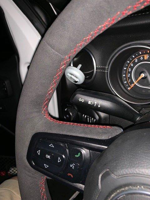 Jeep Wrangler JL Custom Alcantara Steering Wheel IMG_6835