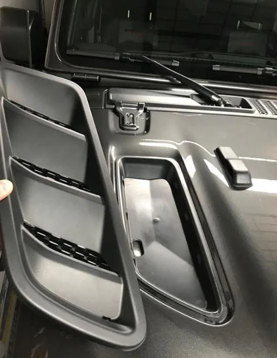 Jeep Wrangler JL Rubicon Hood Vent Flew Off! vent-gone-2-jpg