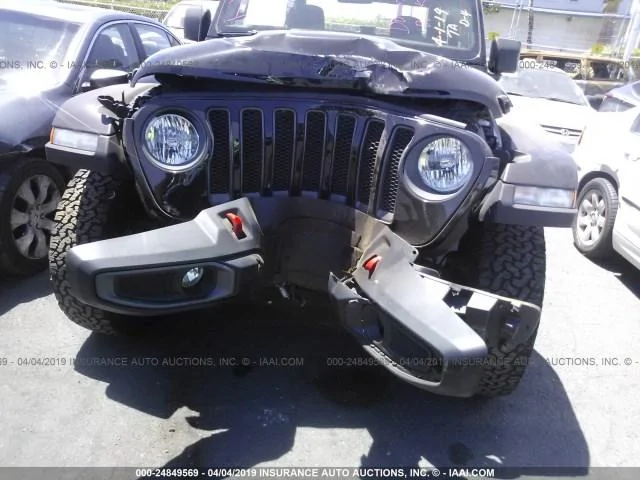 Jeep Wrangler JL Whoops, Tree Hugger resizer-jpg