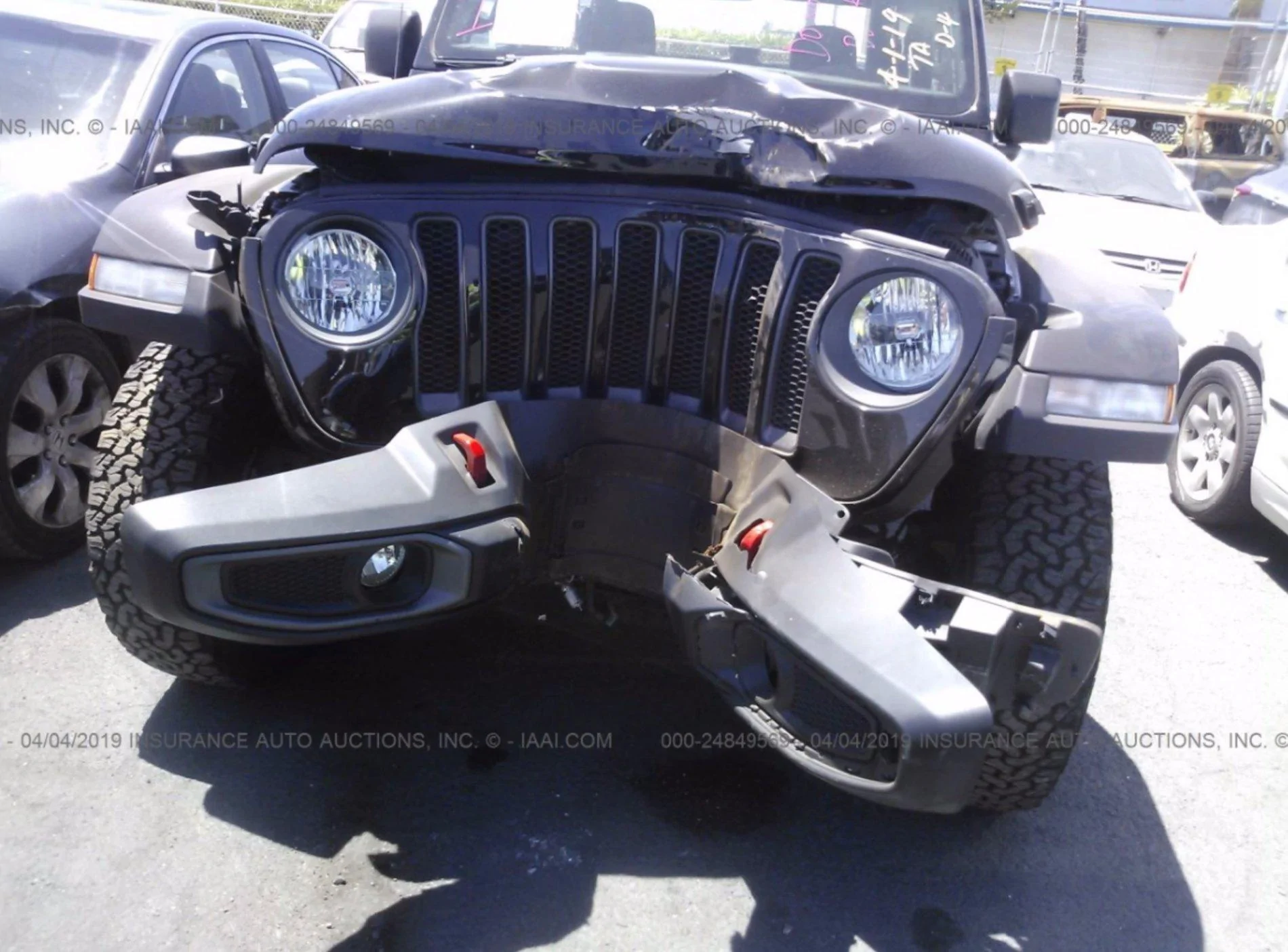 Jeep JL Wrangler Crash Pole Tree 4.webp