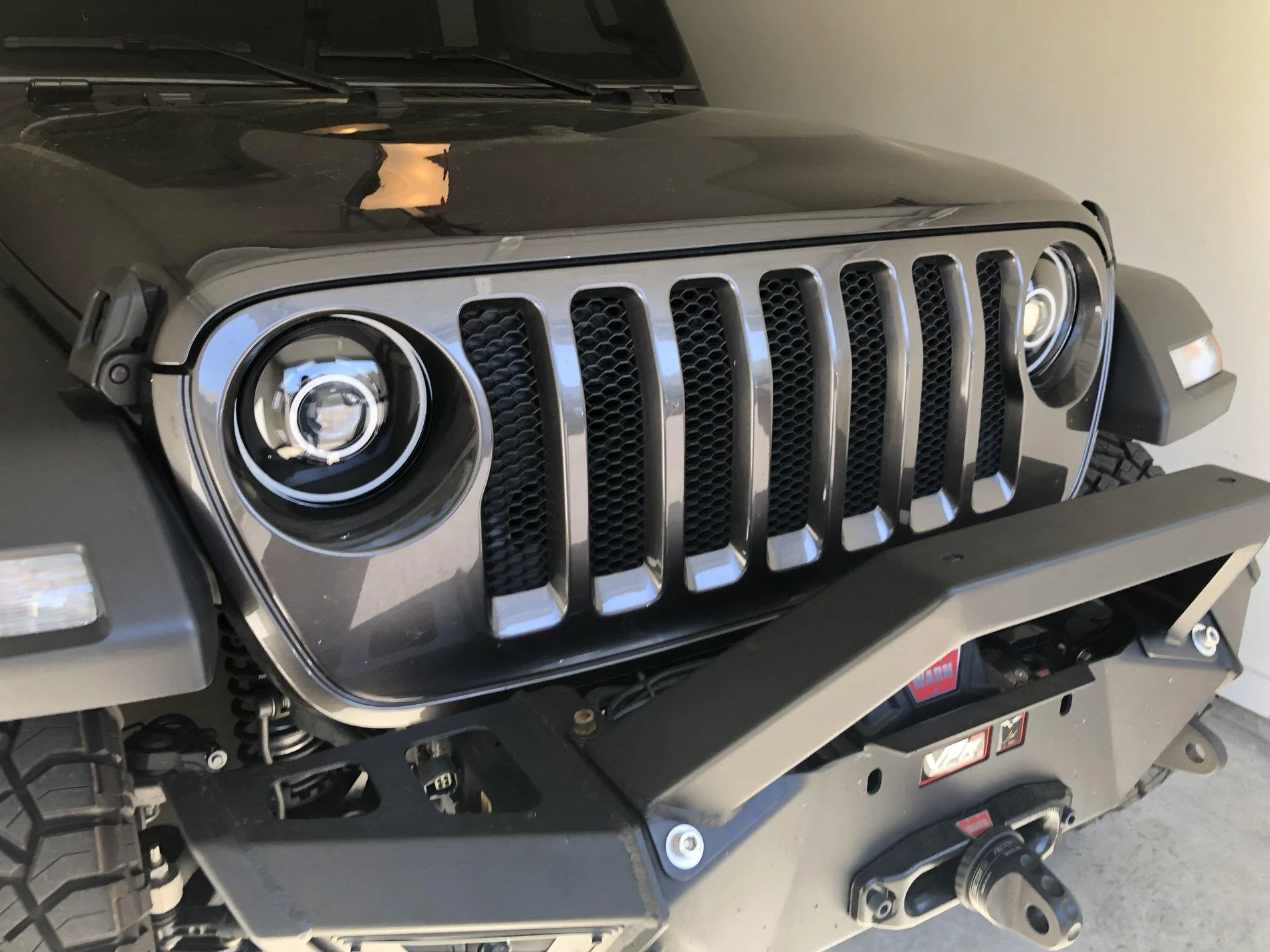 Jeep Wrangler JL Need Help Picking Aftermarket Headlights 19158A1D-B8BF-41DA-9DF4-95653DAC4F2B
