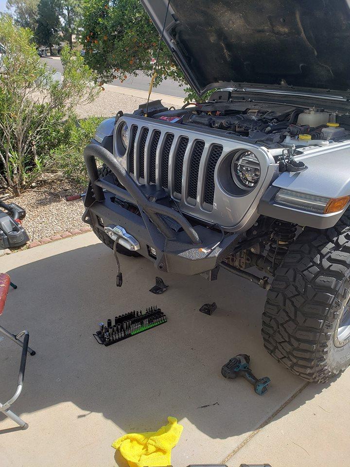 Jeep Wrangler JL What did you do TO your Jeep JL today? 53918290_10214226100990828_726603798130196480_n