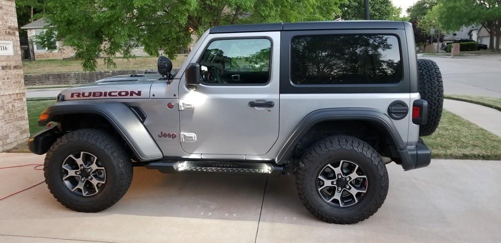 Jeep Wrangler JL Roam 2 door side steps out! tumblr_ppvtzeWuIy1tkp167o1_1280