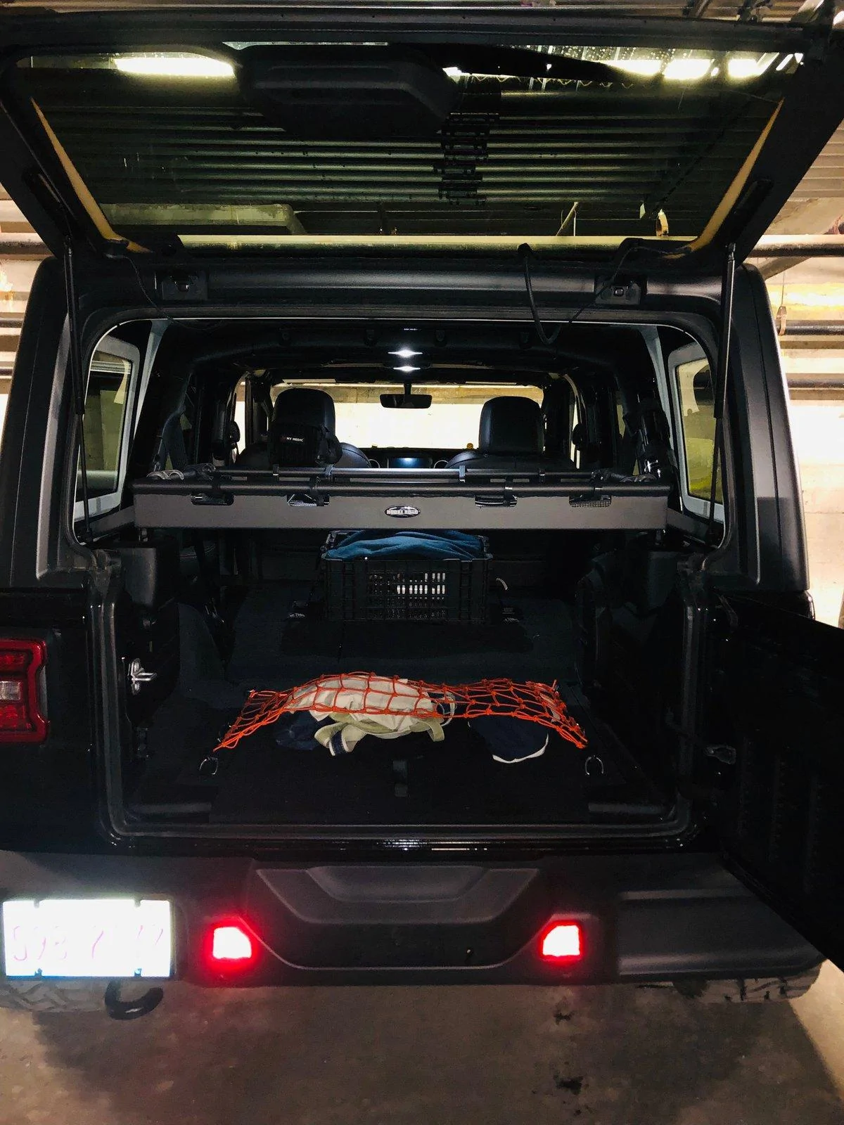 Jeep Wrangler JL Advice needed about cargo area shelf IMG_1874