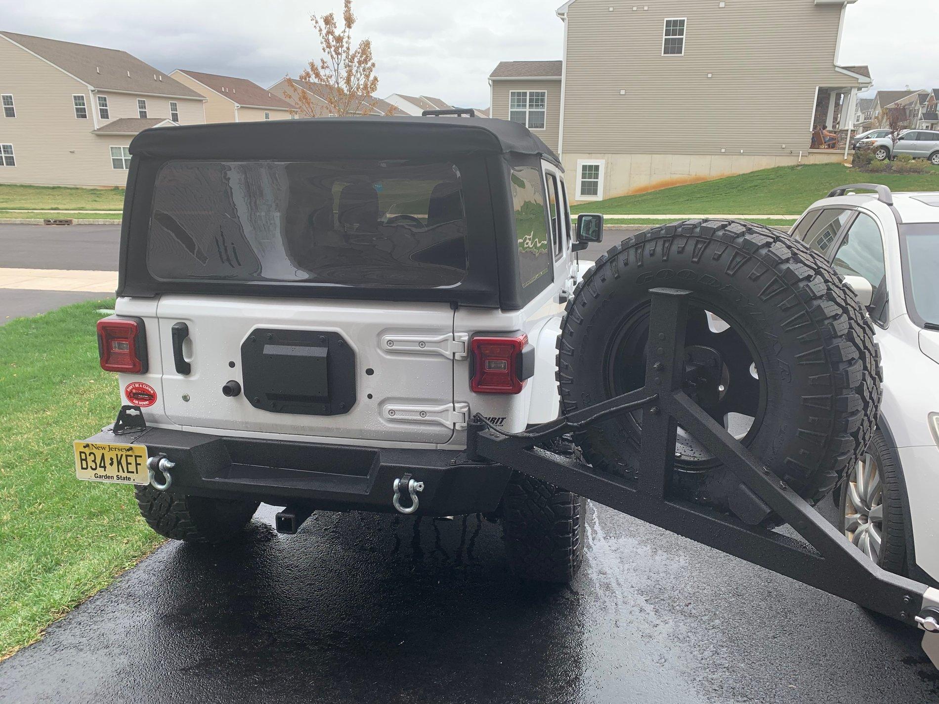Jeep Wrangler JL Tire Carrier Help! - sorting out the backup camera IMG-9237.JPG