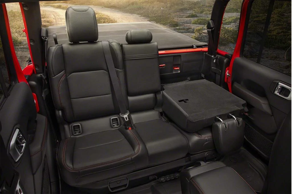 Jeep Wrangler JL JL Wrangler vs JT Gladiator Pickup - Differences and Crawling Comparison Test 2020-jeep-gladiator_100680528_l
