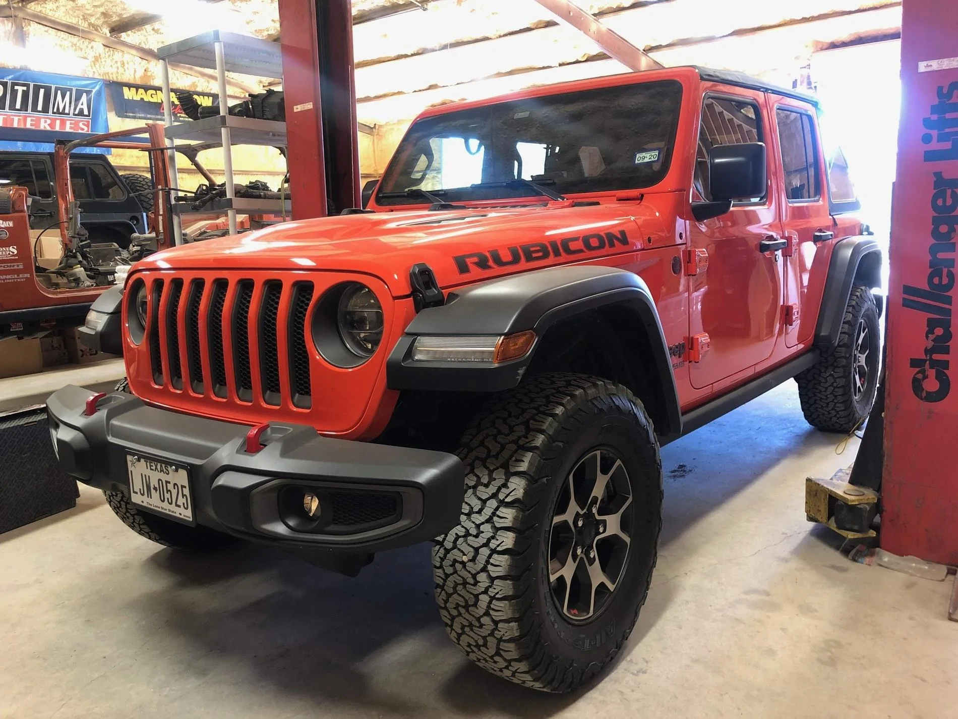 Jeep Wrangler JL Tombstone fv9zNsjxC8Fnc5HgL7ZvnpwRWGpW76xT1XvhSUaX8HjwCsJQ-y3VrsV_t04KKO_Lmjq08vQKnow2HH0GnlLRQSSB8w=w2