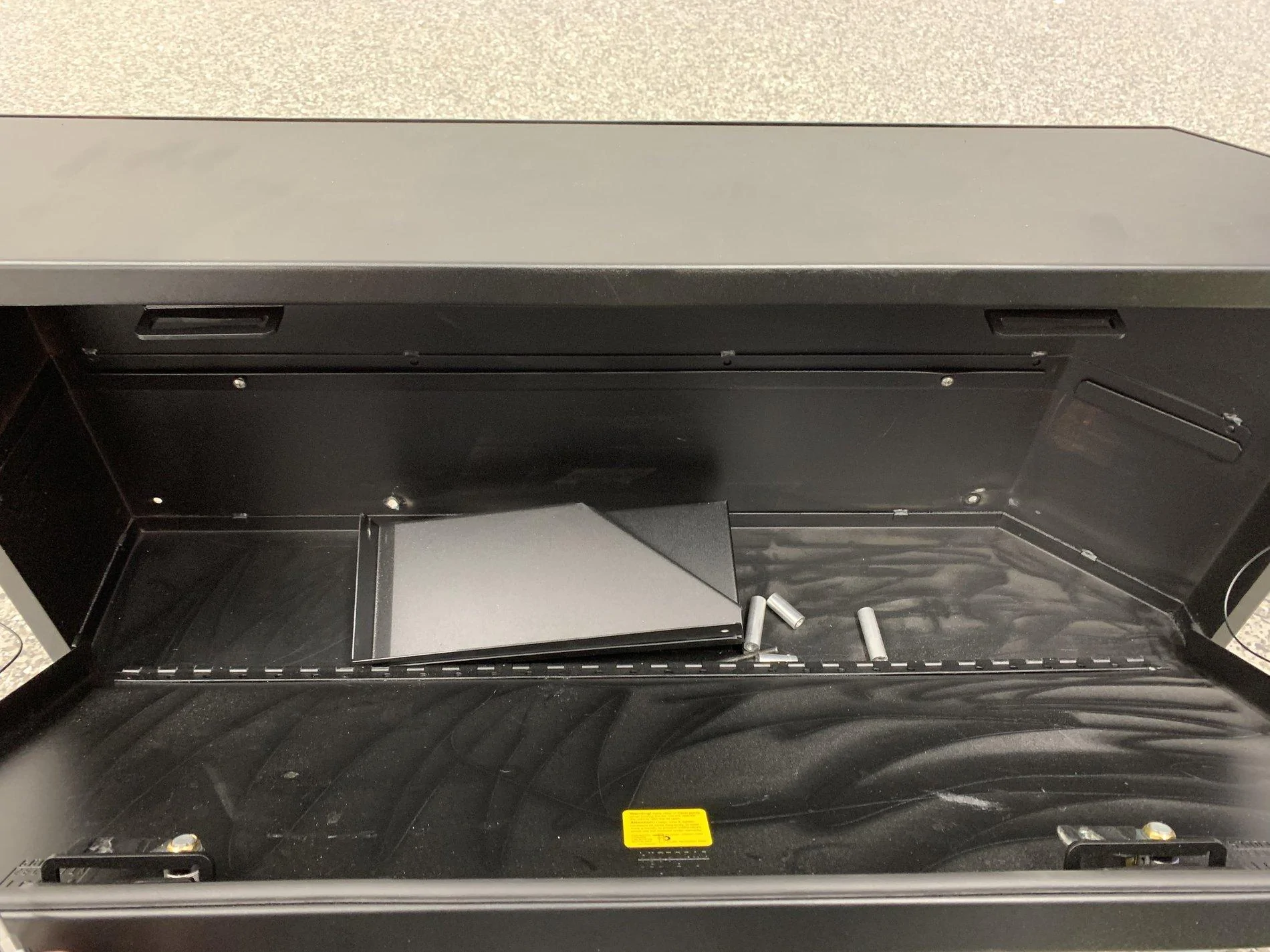 Jeep Wrangler JL Tuffy Security tailgate box. 3EE7D9B2-9656-4AF4-B824-CD9328592D4E