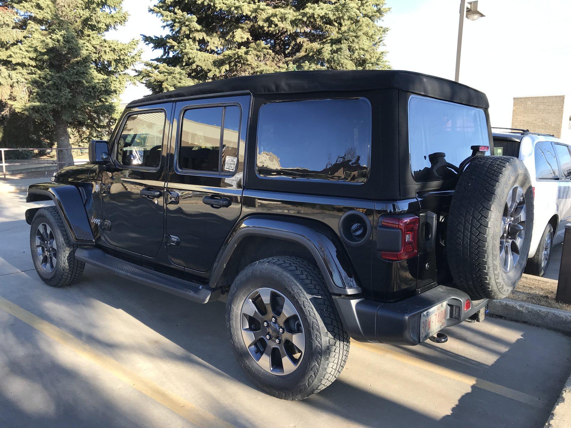 Jeep Wrangler JL MOPAR soft top on! 4740F36C-7A0A-40CB-B94B-8C233FD49CF9