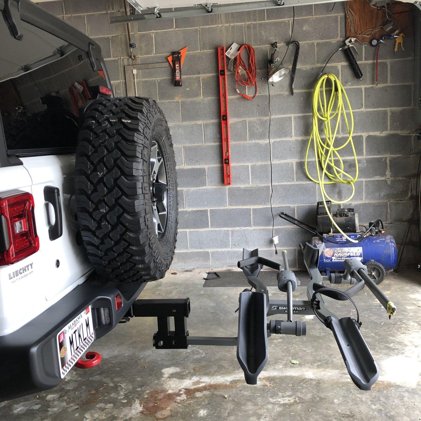 Jeep Wrangler JL Bike Rack Options?? 2019-04-17 17.27.56