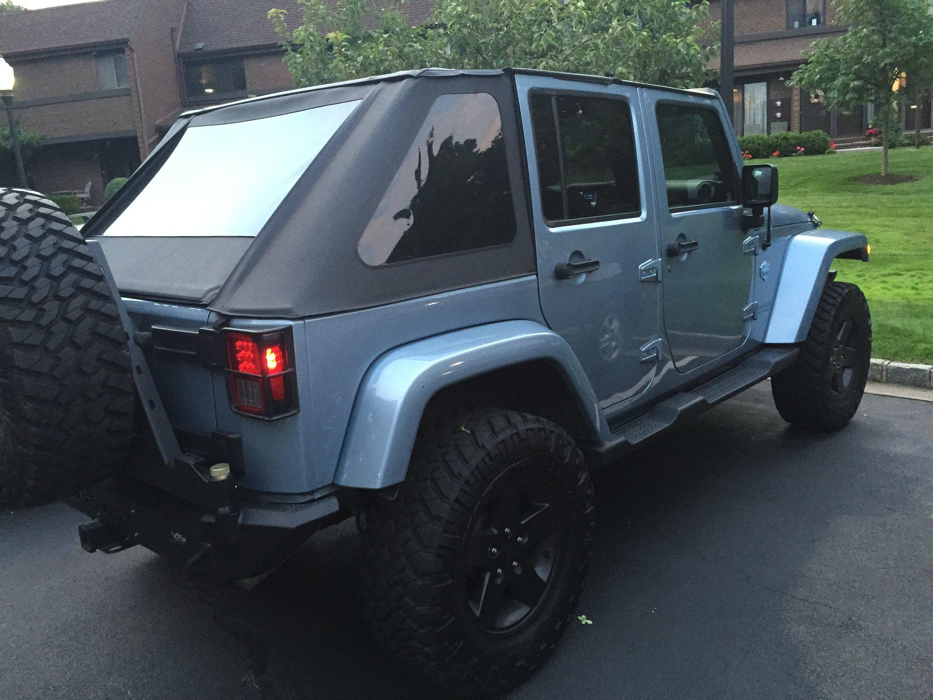 Jeep Wrangler JL Soft top for MOAB - looking for options IMG_4497