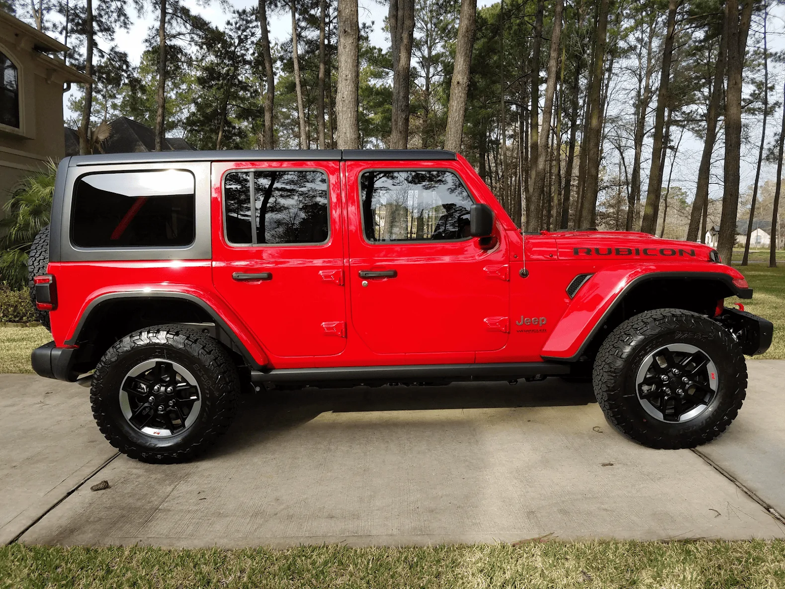 Jeep Wrangler JL Show off your Delivered JL Here! Y707fmkgW0gb-by0FVY8j-p-M9gEVhs1f41Nw_Ml54ZVVYeNNxSeawIinqImtBWVry5BLDXOvYjpVrxpT=w1579-h1184
