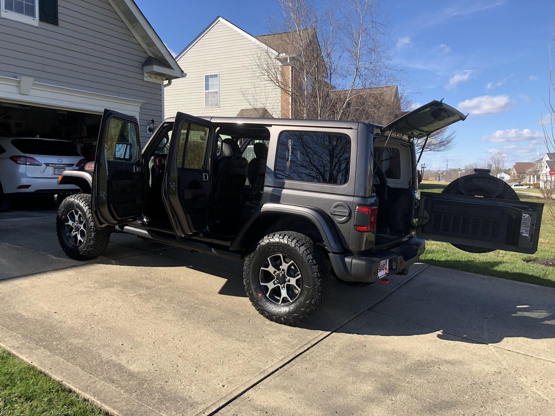 Jeep Wrangler JL Show off your Delivered JL Here! 8EDA8B2F-F116-4227-92A8-E27102A0009B
