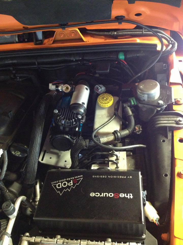 Jeep Wrangler JL Air Compressors? 17612_535542053147675_1664547700_n