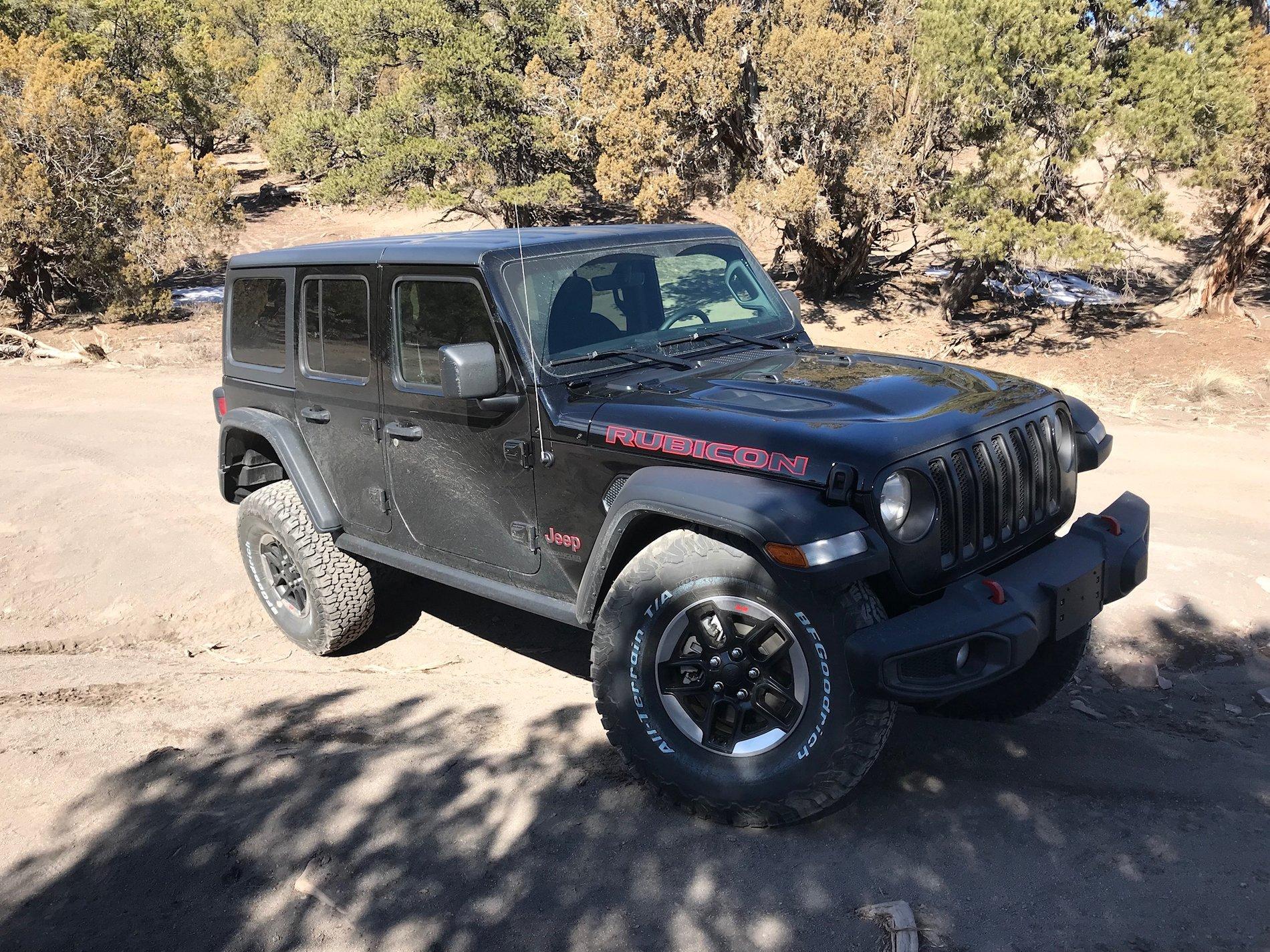 Jeep Wrangler JL Factory Wheels and 37”s Without spacers. It can be done. FC48EFD6-0102-4DD2-AB12-03FBBB9FE316