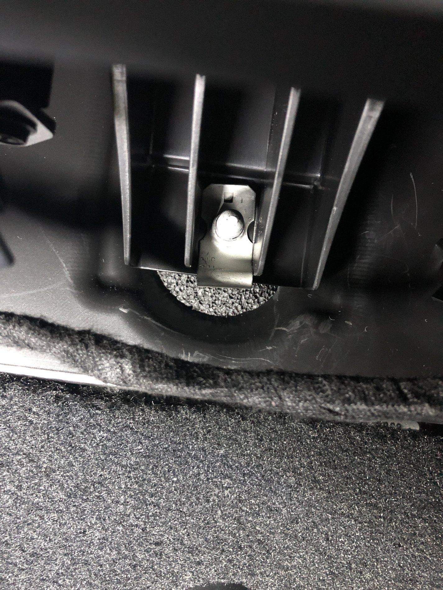 Jeep Wrangler JL Auxiliary (AUX) Switches Configuration/Installation DIY 83BAE2AC-D5FC-4BFB-B2CC-D01320A548BF