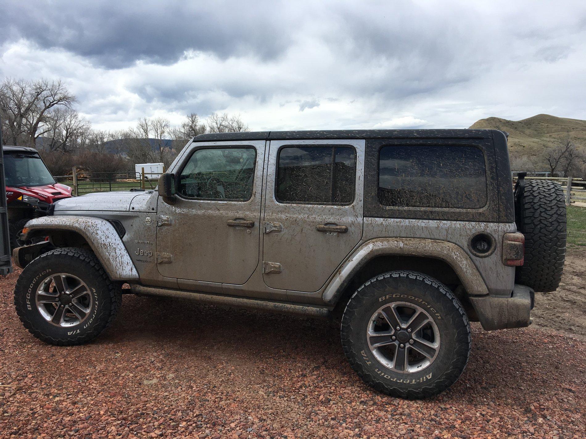 Jeep Wrangler JL Got stuck today! 339C0FD8-6C25-4820-A093-69109E4195BE