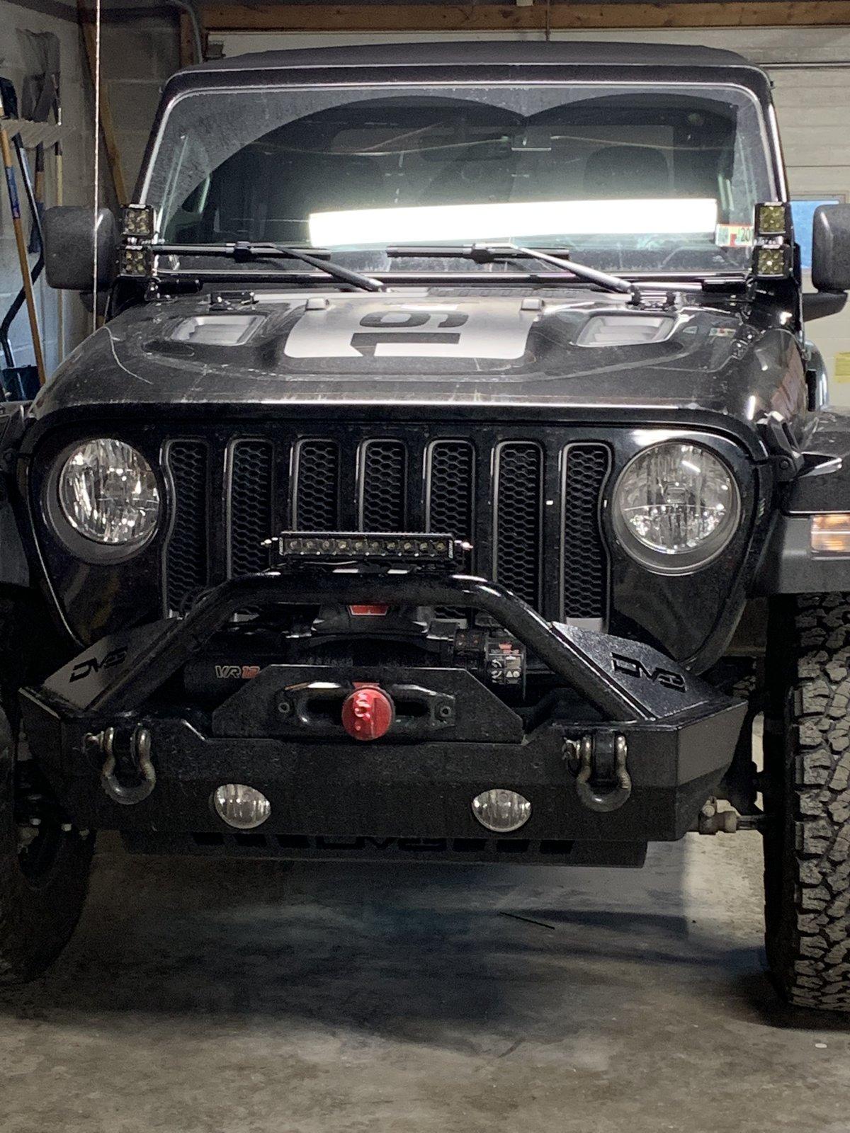 Jeep Wrangler JL Matte Hood Decals B4971309-B086-4CBA-8C29-B80C86538D20