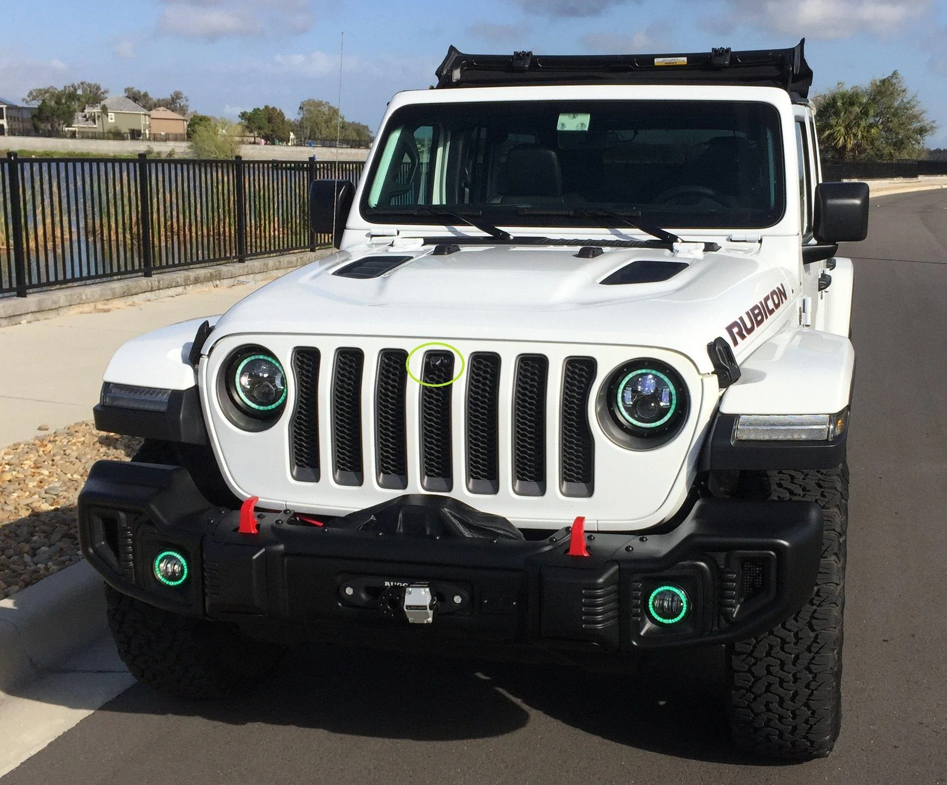 Jeep Wrangler JL Off-Road Camera (front facing) writeup jeepwithfrontcamera-jpg