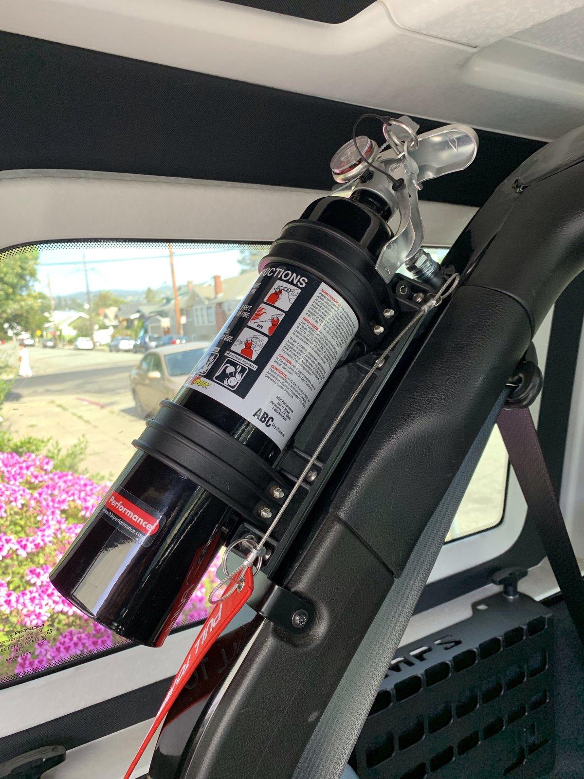 Jeep Wrangler JL Cool Tech H3R Fire Extinguisher Kit IMG_0934.JPEG