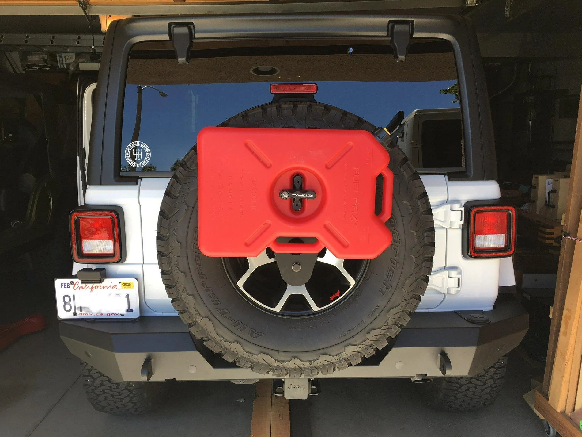 Jeep Wrangler JL Rotopax tailgate mount. No bumper mount 642F75B4-CF0F-4E9C-BA39-A2CD6454BB18