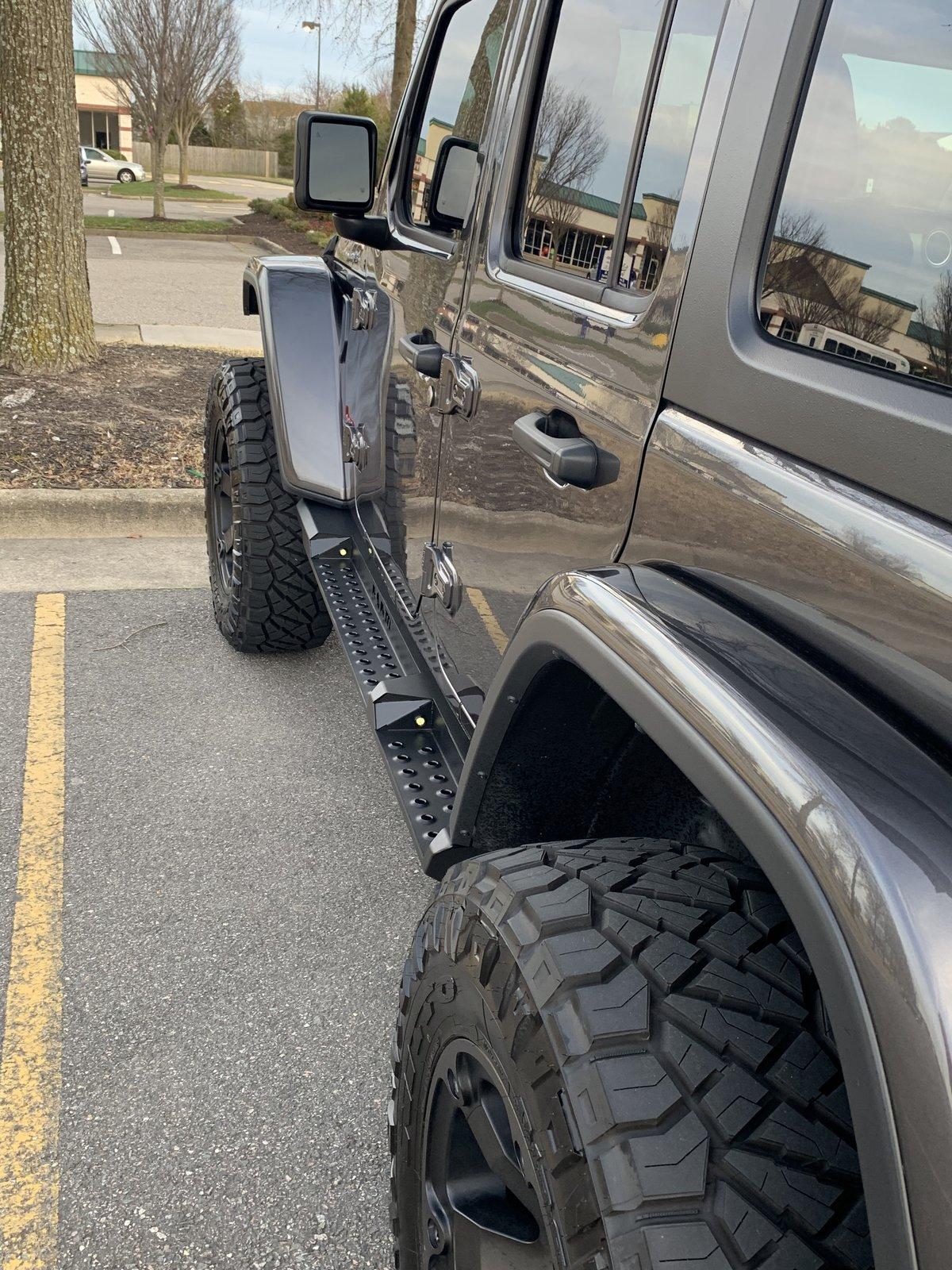 Jeep Wrangler JL ROAM Side Steps Install 1D8B5C93-B094-49F5-9CA2-DA79A977A528
