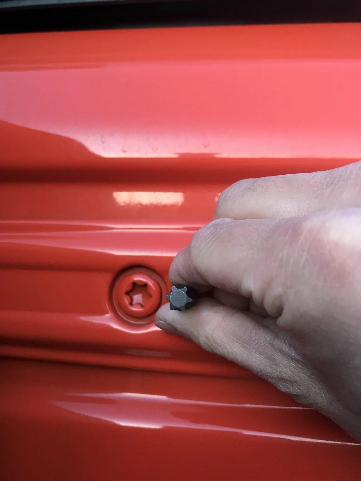 Jeep Wrangler JL Stuck Door Hinge Bolt Issue 3BBC2489-420A-49C5-954C-2BFB3138464F