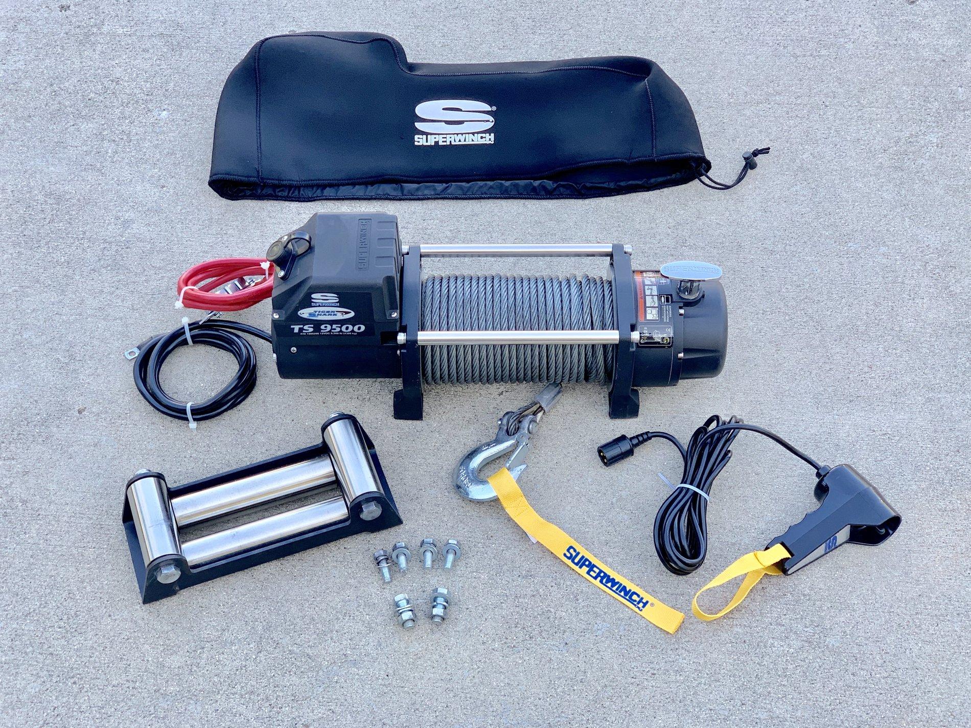 Jeep Wrangler JL Superwinch Tiger Shark 9500 Winch EBAABE32-3F13-42BC-9FF0-2E9359A20A3C