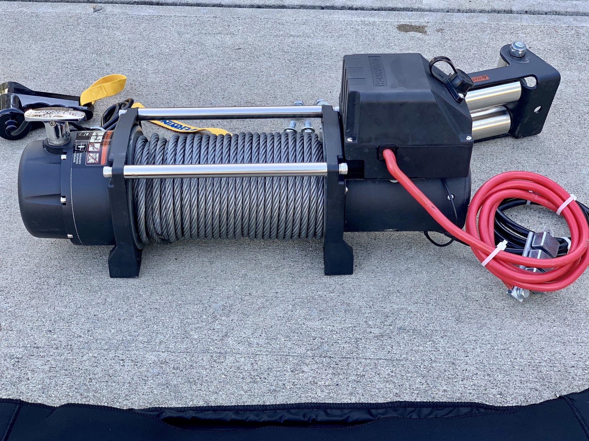 Jeep Wrangler JL Superwinch Tiger Shark 9500 Winch 15241FA2-E000-473A-A2B1-1660A32928F3