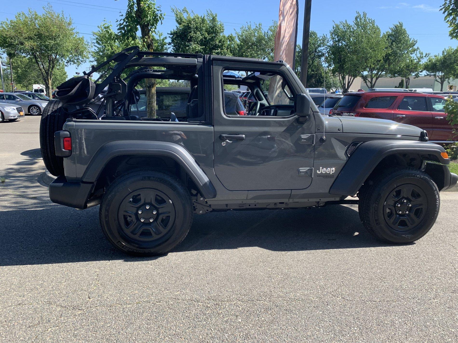 Jeep Wrangler JL Just got my JL ECEEDC7C-1C7E-47AA-9E64-62019AC9953C